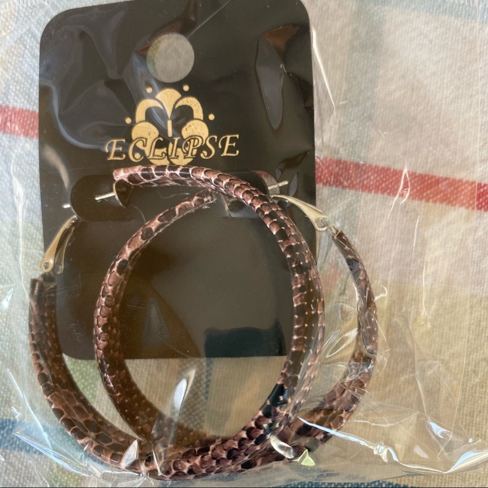Snakeskin Hoop Earrings - Picture 4 of 4